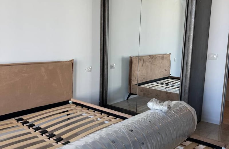 Аренда светлой 2-комнатной квартиры 60 м² в районе Faleza Nord, Констанца, Румыния